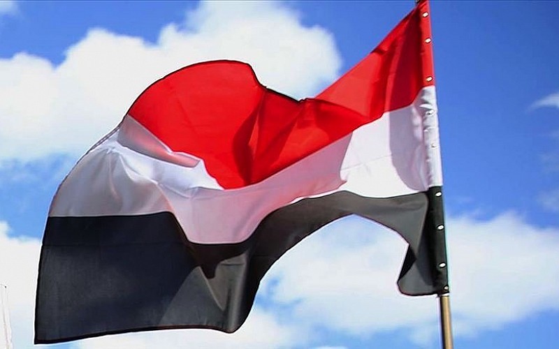 Yemen'de yaz ortasında etkili olan dolu yağışı Amran kentini beyaza bürüdü Yemen'de yaz ortasında etkili olan dolu yağışı Amran kentini beyaza bürüdü
