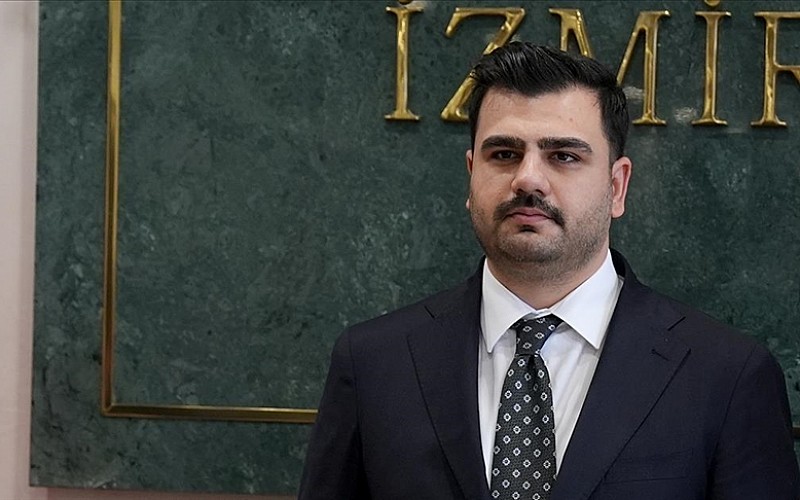 AK Parti Genel Sekreteri İnan, İzmir Kültür Yolu Festivali'ndeki sergileri gezdi AK Parti Genel Sekreteri İnan, İzmir Kültür Yolu Festivali'ndeki sergileri gezdi