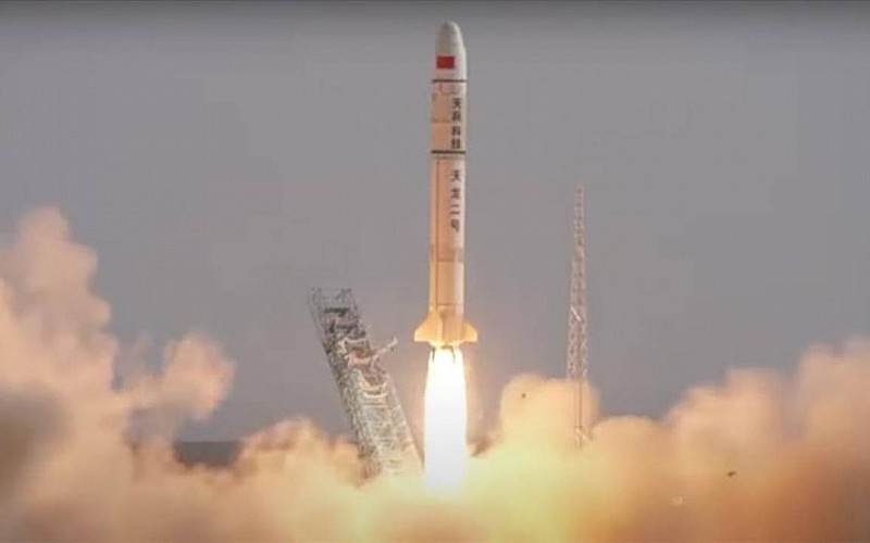 Çin Şıyan sınıfı deney ve gözlem uydularını fırlattı Çin Şıyan sınıfı deney ve gözlem uydularını fırlattı