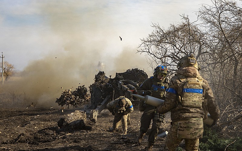 Ukrayna: Rus ordusu 3 hipersonik 'Kinjal' füzesi ve 135 İHA ile saldırı düzenledi Ukrayna: Rus ordusu 3 hipersonik 'Kinjal' füzesi ve 135 İHA ile saldırı düzenledi