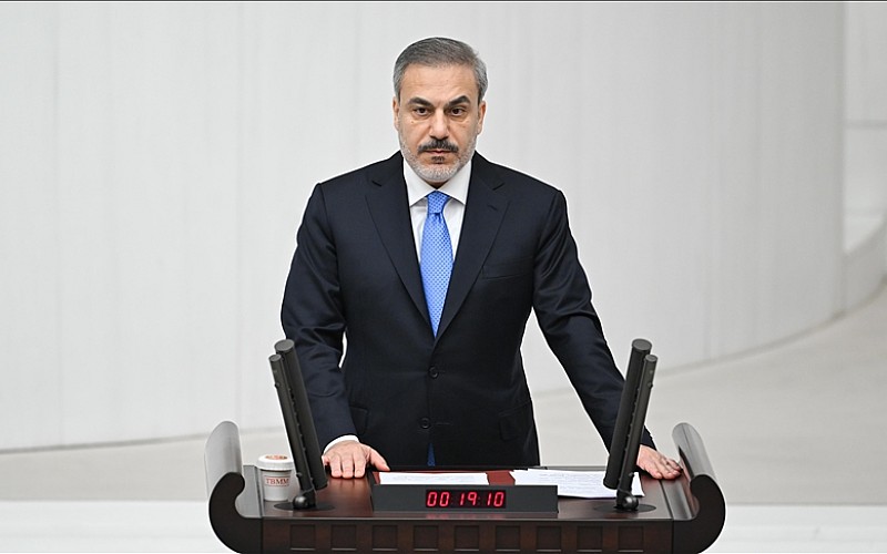 Bakan Fidan, Cezayir Cumhurbaşkanı ile görüştü Bakan Fidan, Cezayir Cumhurbaşkanı ile görüştü