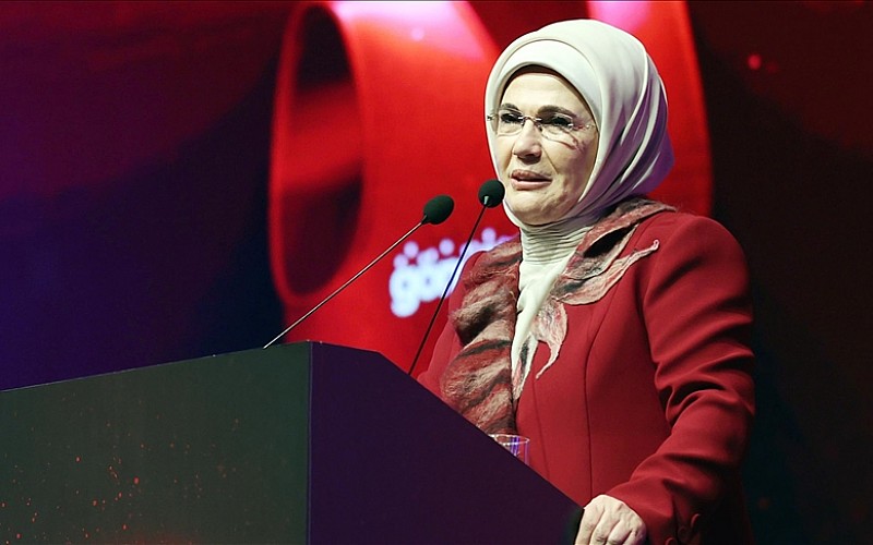 Emine Erdoğan'dan Topkapı Sarayı Saat Müzesi'nin açılışına ilişkin paylaşım Emine Erdoğan'dan Topkapı Sarayı Saat Müzesi'nin açılışına ilişkin paylaşım