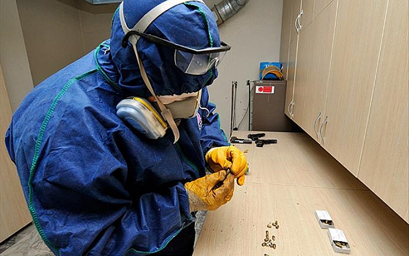 Emniyet Kriminal Daire Başkanlığı kimyasal analizlerle adli vakaların aydınlatılmasını sağlıyor Emniyet Kriminal Daire Başkanlığı kimyasal analizlerle adli vakaların aydınlatılmasını sağlıyor