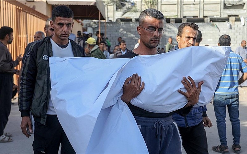 İsrail'in Gazze Şeridi'ne saldırılarında 5 Filistinli hayatını kaybetti İsrail'in Gazze Şeridi'ne saldırılarında 5 Filistinli hayatını kaybetti