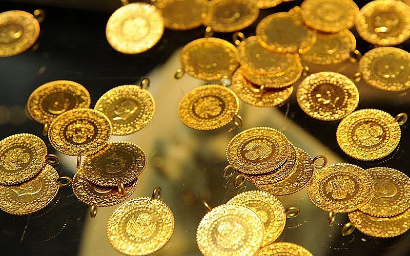 Altının gramı 3 bin 725 liradan işlem görüyor Altının gramı 3 bin 725 liradan işlem görüyor