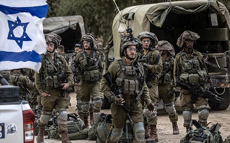 İsrail askerlerinin Lübnan'daki kilisede dans ettikleri anlar tepki çekti İsrail askerlerinin Lübnan'daki kilisede dans ettikleri anlar tepki çekti