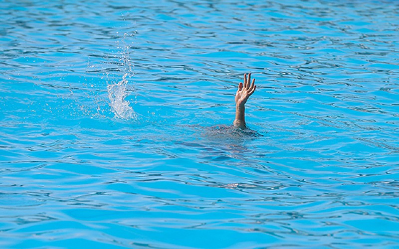 Karaman'da nehre giren kişi boğuldu Karaman'da nehre giren kişi boğuldu