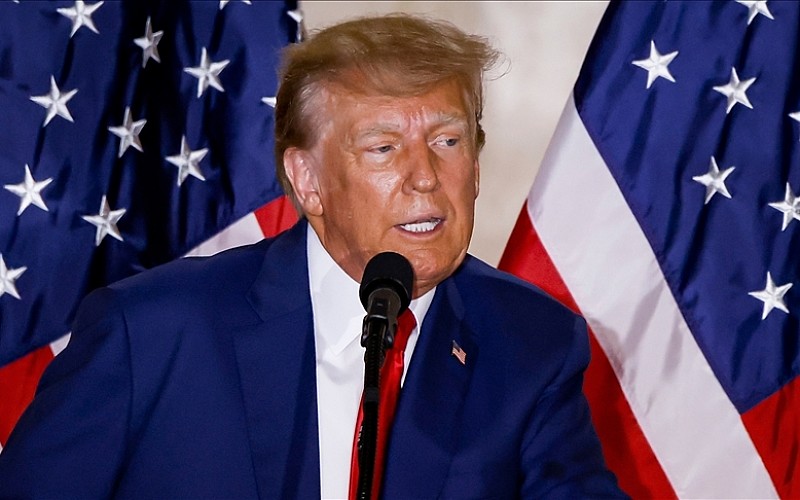 Trump, hava koşulları nedeniyle kabinesiyle Camp David'e yapacağı geziyi erteledi Trump, hava koşulları nedeniyle kabinesiyle Camp David'e yapacağı geziyi erteledi
