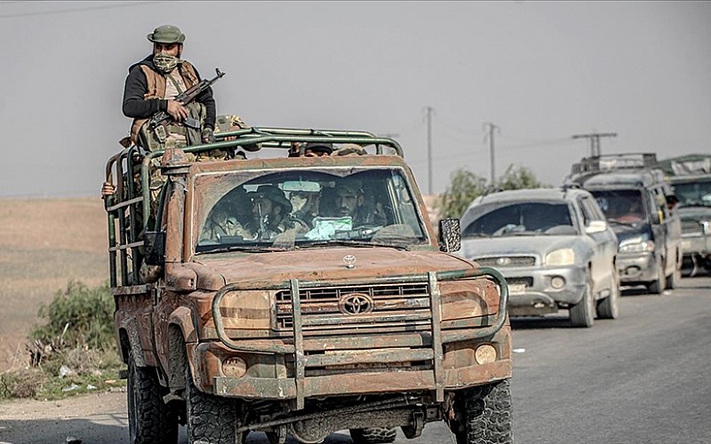 Rejim karşıtı silahlı gruplar, Humus kent merkezine hakim oldu Rejim karşıtı silahlı gruplar, Humus kent merkezine hakim oldu