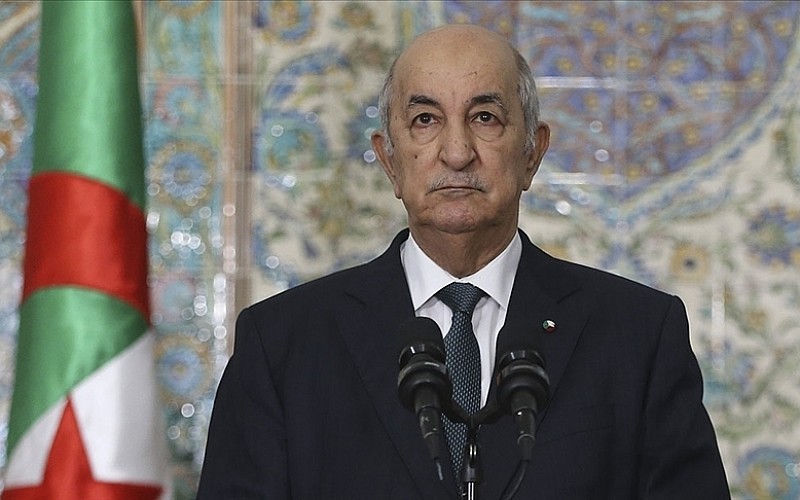 Cezayir Cumhurbaşkanı Tebbun, BAE'nin OPEC'ten ayrılmasının örgütü etkilemeyeceğini söyledi Cezayir Cumhurbaşkanı Tebbun, BAE'nin OPEC'ten ayrılmasının örgütü etkilemeyeceğini söyledi