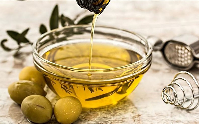 Gaziantep'te litrelerce sahte zeytinyağı ele geçirildi Gaziantep'te litrelerce sahte zeytinyağı ele geçirildi