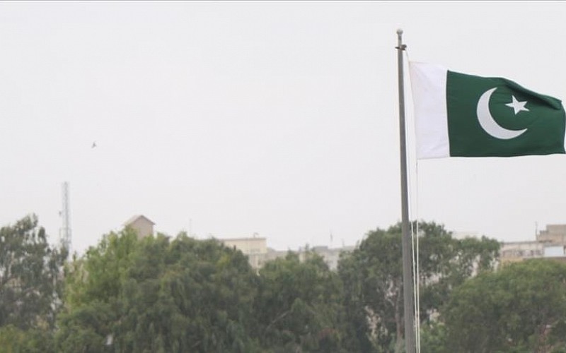 Pakistan'da düzenlenen bombalı saldırılarda 2 kişi öldü Pakistan'da düzenlenen bombalı saldırılarda 2 kişi öldü