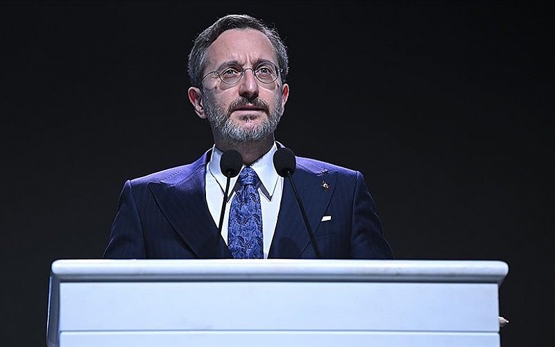 Fahrettin Altun: Fitine ve iftira silsilesi yolumuzdan geri çeviremez Fahrettin Altun: Fitine ve iftira silsilesi yolumuzdan geri çeviremez