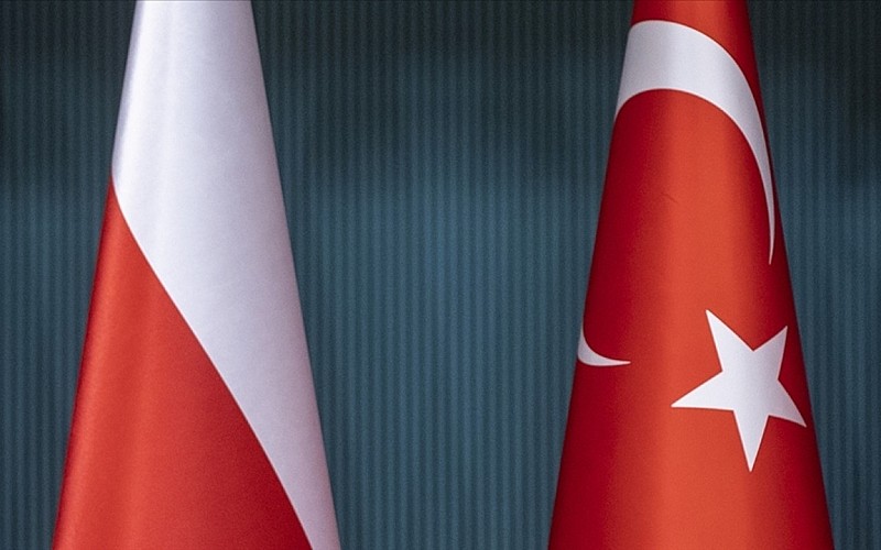 Polonya, Türkiye ile savunma sanayisindeki işbirliğini ilerletmek istiyor Polonya, Türkiye ile savunma sanayisindeki işbirliğini ilerletmek istiyor
