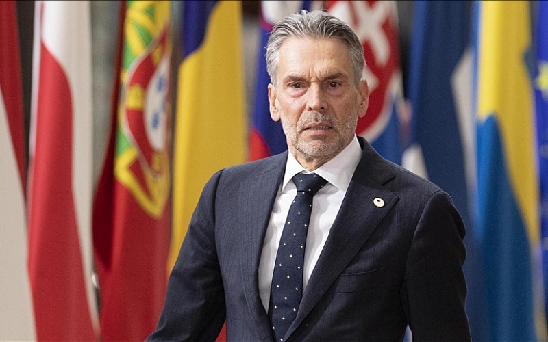 Hollanda Başbakanı Schoof: '(Bakanların hükümetten istifası) Saygıyla karşılıyoruz ama üzülüyoruz' Hollanda Başbakanı Schoof: '(Bakanların hükümetten istifası) Saygıyla karşılıyoruz ama üzülüyoruz'