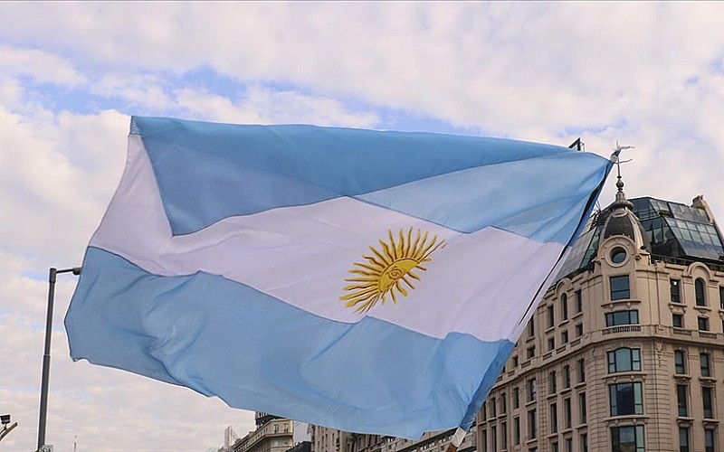 Arjantin'de binlerce kişi İsrail'in Gazze'ye yönelik saldırılarını protesto etti Arjantin'de binlerce kişi İsrail'in Gazze'ye yönelik saldırılarını protesto etti