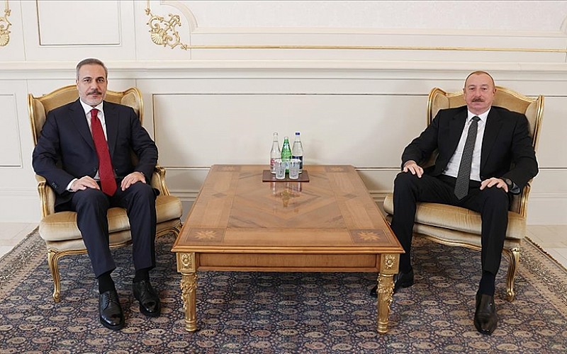 Dışişleri Bakanı Fidan, Bakü'de Azerbaycan Cumhurbaşkanı Aliyev tarafından kabul edildi Dışişleri Bakanı Fidan, Bakü'de Azerbaycan Cumhurbaşkanı Aliyev tarafından kabul edildi