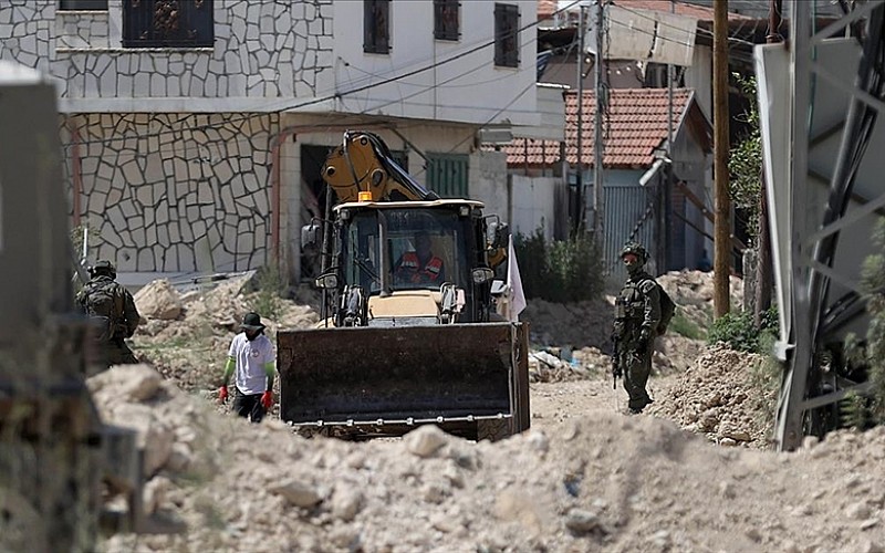 Tulkerim kampı sakinleri, zor şartlarla mücadele ediyor Tulkerim kampı sakinleri, zor şartlarla mücadele ediyor