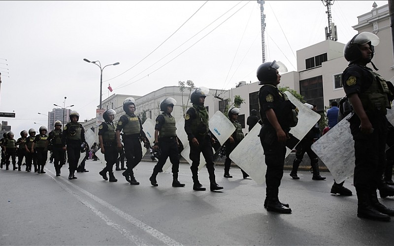Peru'da, iç savaş dönemindeki insan hakları ihlallerine yönelik af yasası onaylandı Peru'da, iç savaş dönemindeki insan hakları ihlallerine yönelik af yasası onaylandı