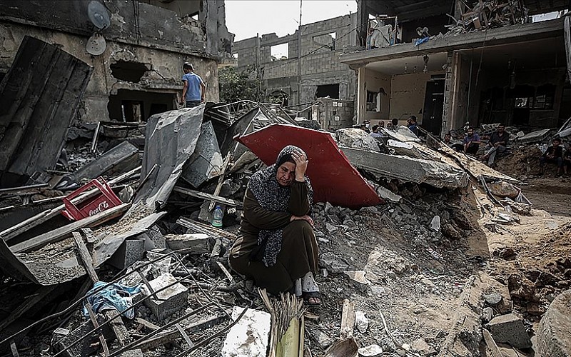 Gazzeli anneler, kayıpların ve mahrumiyetin ortasında ayakta durarak herkese örnek oluyor Gazzeli anneler, kayıpların ve mahrumiyetin ortasında ayakta durarak herkese örnek oluyor