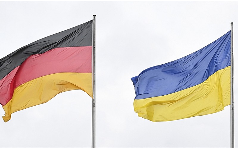 Almanya, Ukrayna'yı dış ve güvenlik politikasının en önemli görevi görüyor Almanya, Ukrayna'yı dış ve güvenlik politikasının en önemli görevi görüyor